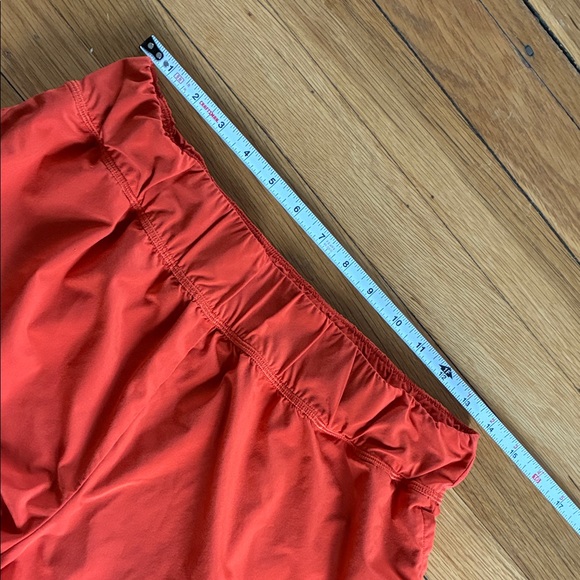 Cotopaxi Tierra Adventure Shorts Womens Large Athletic Lightweight Athletic Red - Picture 7 of 10
